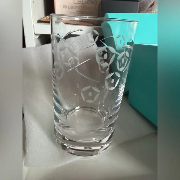 Tiffany & Co. Clear Etched Crystal Highball Glasses (Pair) - Picture 3 of 5